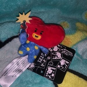 NWT RARE mini BT21 Tata mini plush figure with zap gun
